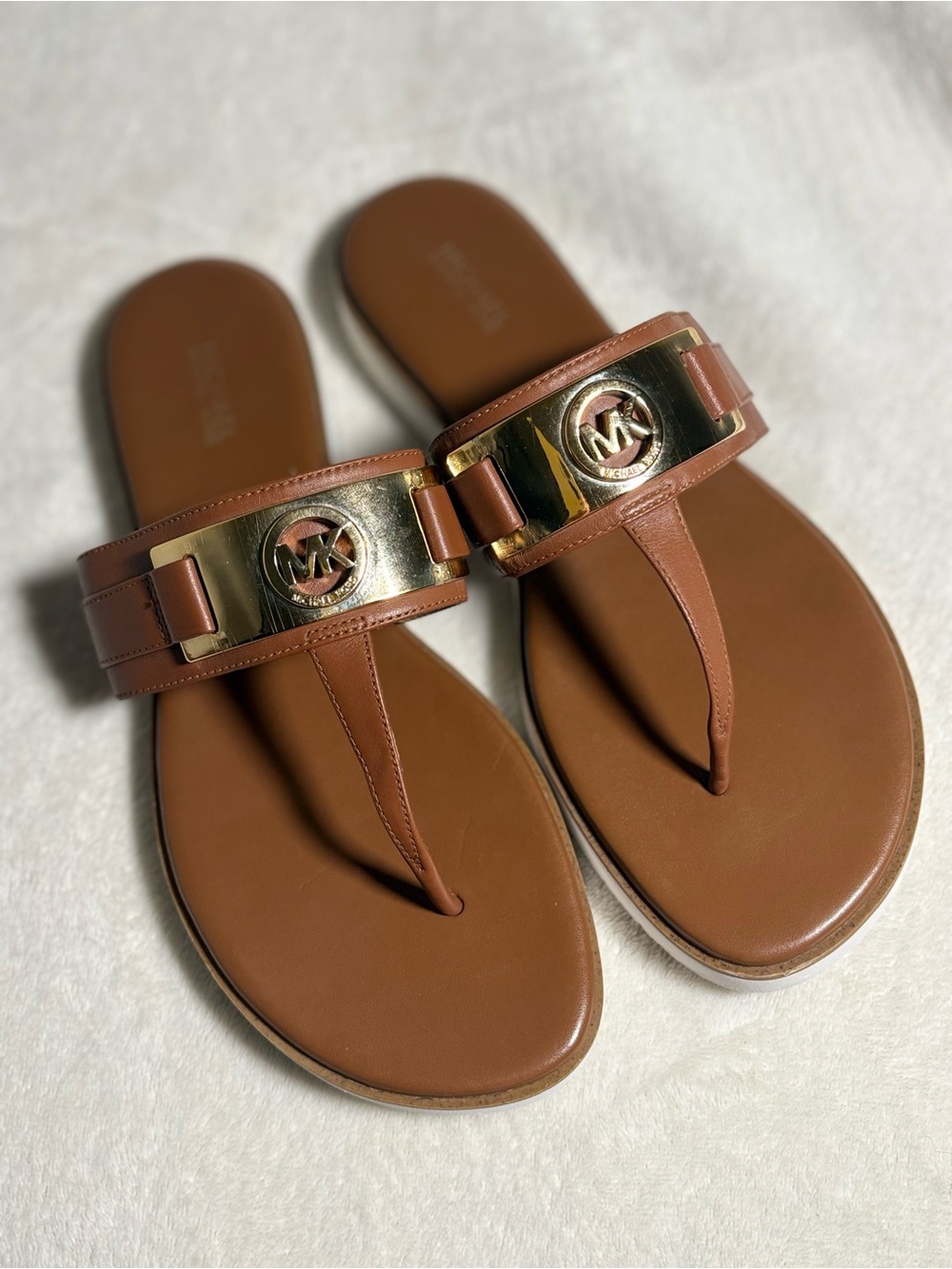 Sandal MK